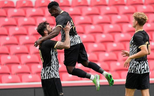 线上游戏-荷甲国际比赛日再迎强敌，纽卡斯尔复出首秀，主帅态度——底气十足，数据趋势出现新变化的简单介绍